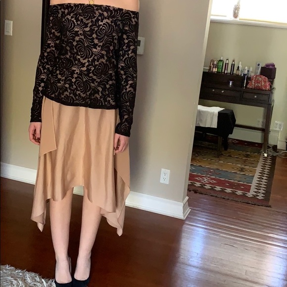 Top - Picture 4 of 7